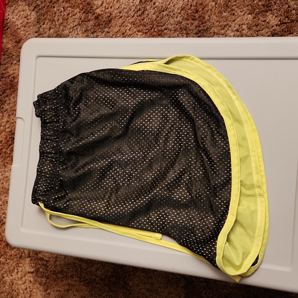 Women athletic shorts